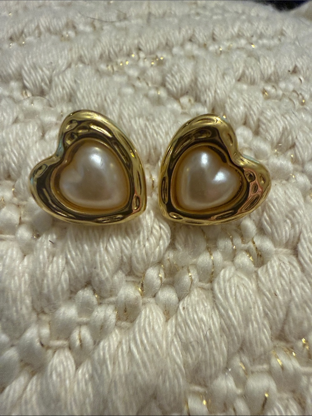 Gold Heart Pearl Stud Earrings - Elegant Cream Pearl Accent